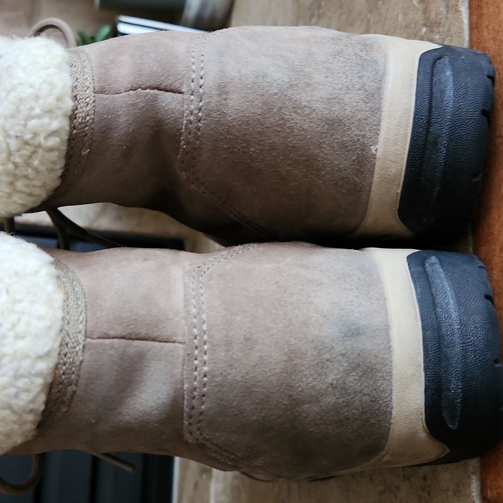 Sorel Brown and Cream Winter/hiking Boots Lace-Up Suede Womans Size 6 - Picture 4 of 15